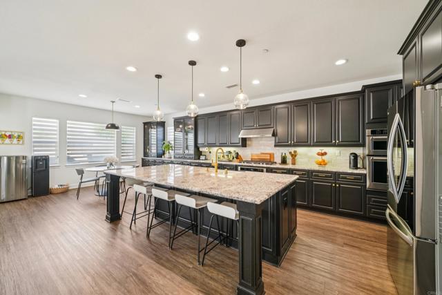 Detail Gallery Image 7 of 35 For 33294 Barmetta Ln, Temecula,  CA 92592 - 4 Beds | 2/1 Baths