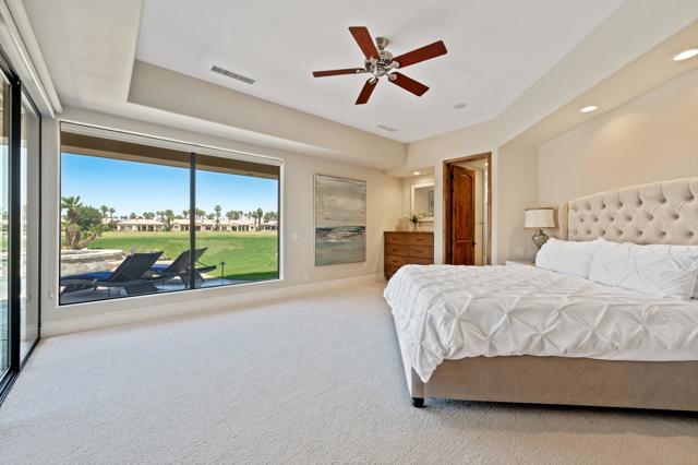 81080 Shinnecock, La Quinta CA: https://media.crmls.org/mediaz/1deaa540-1d89-4ed4-a357-0b11a5e1e207.jpg