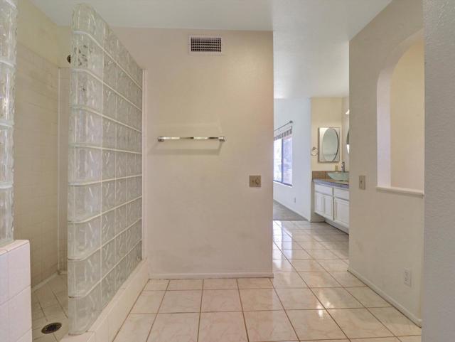 35738 Calle Montigo, Cathedral City CA: https://media.crmls.org/mediaz/1deb8ea5-fd04-42e1-b1d1-8da6f4898201.jpg