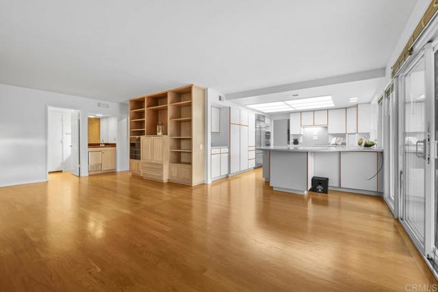 Detail Gallery Image 31 of 66 For 4955 Corlita Court Ct, San Diego,  CA 92122 - 3 Beds | 2/1 Baths