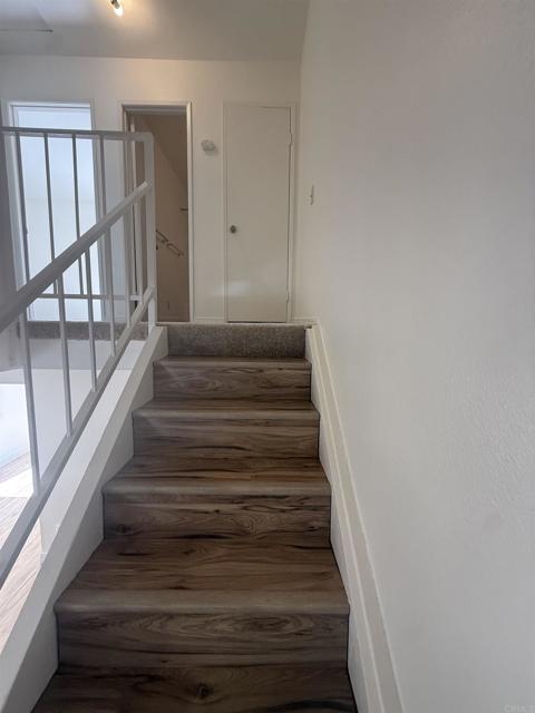 Detail Gallery Image 12 of 20 For 1317 Caminito Gabaldon #H,  –,  CA 92108 - 2 Beds | 1/1 Baths