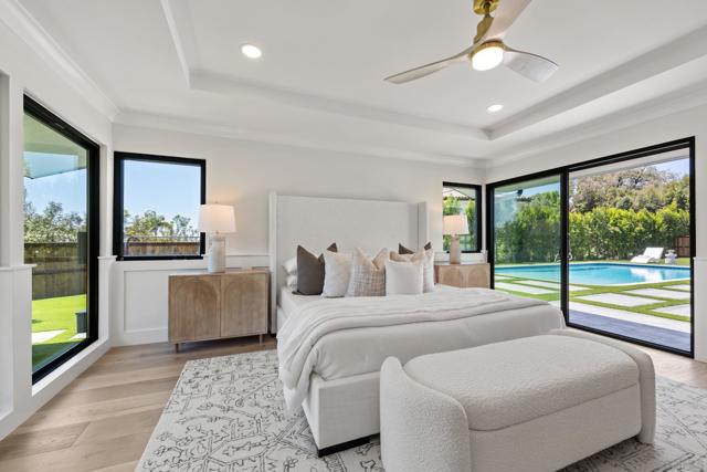 2975 Woodford Drive, La Jolla CA: https://media.crmls.org/mediaz/1dee3088-b942-456a-9d5a-a89398958280.jpg