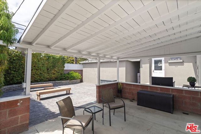 2500 Armour Lane, Redondo Beach, California 90278, 3 Bedrooms Bedrooms, 0 ,2 BathroomsBathrooms,Residential,For Sale,Armour,0,26853721