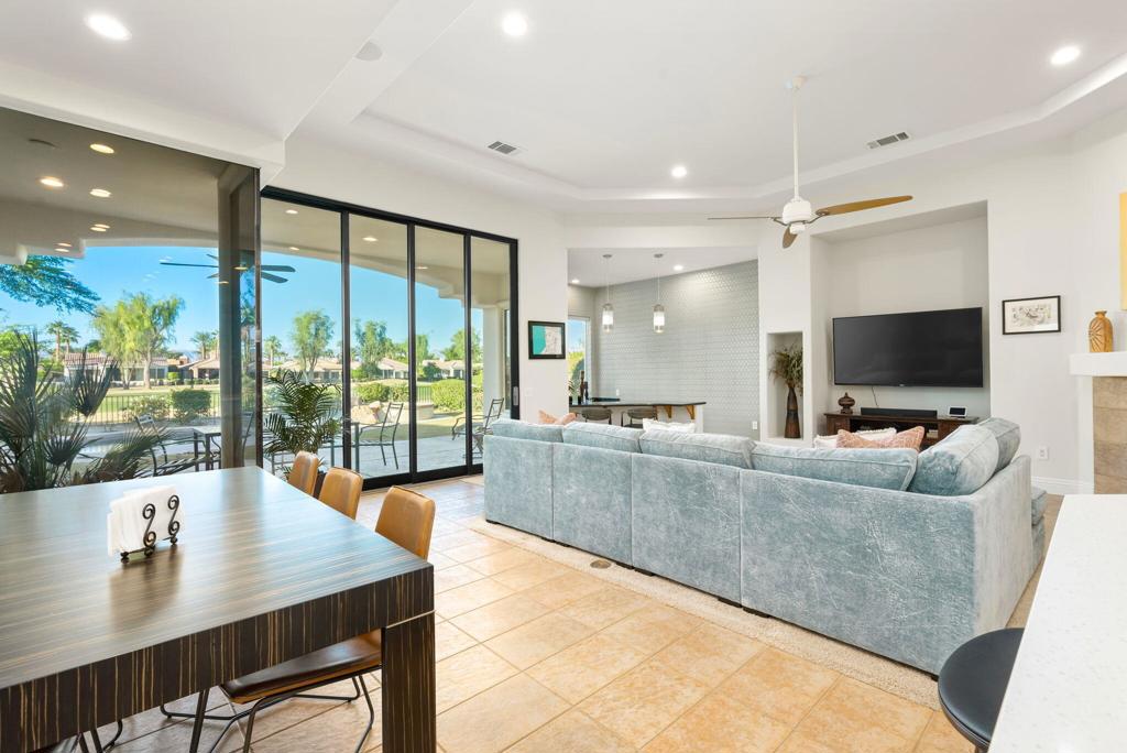 MLS #219120457DA img 25