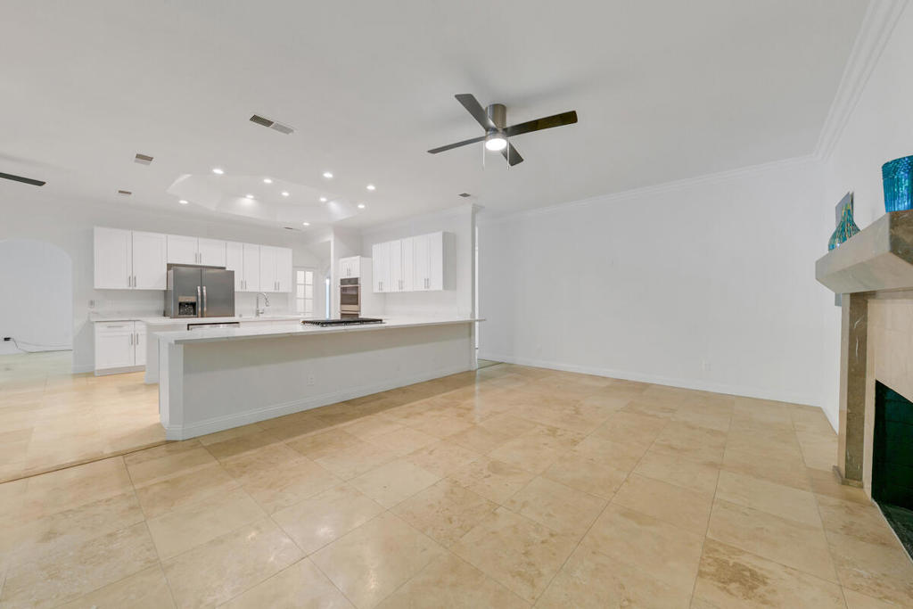 MLS #219137385DA image #24