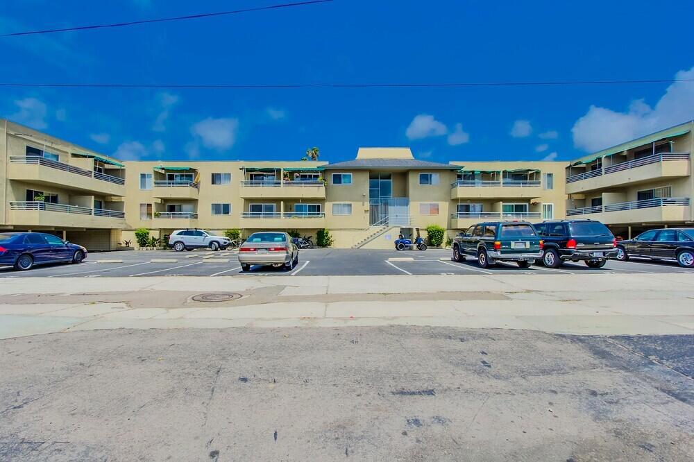 MLS #219128853DA img 4
