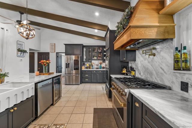 16707 Highway 76, Pauma Valley CA: https://media.crmls.org/mediaz/1df32044-f19c-4cf6-b18e-70f689510b28.jpg