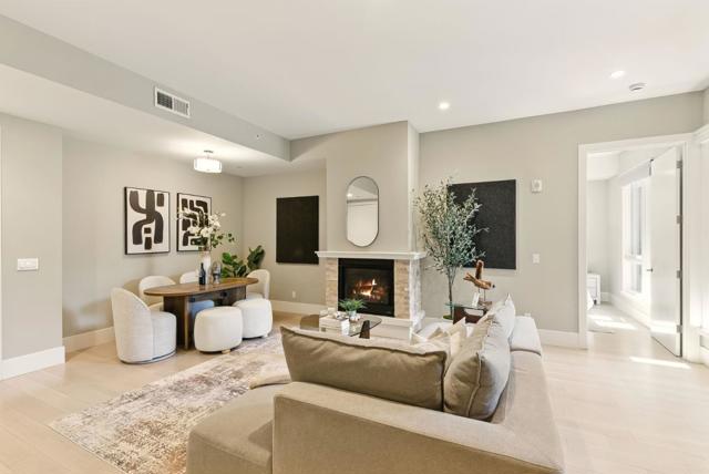 600 El Camino Real, Belmont CA: https://media.crmls.org/mediaz/1df3287c-f312-4dd6-95a7-86f5890aeb49.jpg