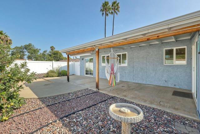 9158 Heatherdale St, Santee CA: https://media.crmls.org/mediaz/1df35362-1898-4f6d-bc30-b0a2b1ffffbf.jpg