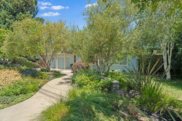989 Lane Avenue, Mountain View CA: https://media.crmls.org/mediaz/1df4121f-b74f-4f1b-832c-9db142ee49ba.jpg