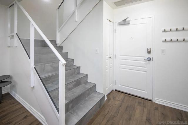 300 W Beech, San Diego CA: https://media.crmls.org/mediaz/1df55c44-638d-4d34-842f-22497b6600cd.jpg