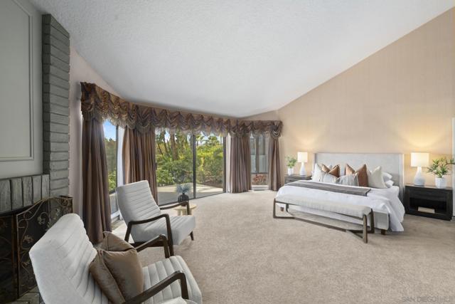 12916 Polvera Ave, San Diego CA: https://media.crmls.org/mediaz/1df84f07-f8f5-48ff-9e29-291b9d65fd78.jpg