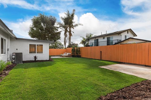 Detail Gallery Image 26 of 29 For 4949 Luna Dr, Oceanside,  CA 92057 - 3 Beds | 2 Baths