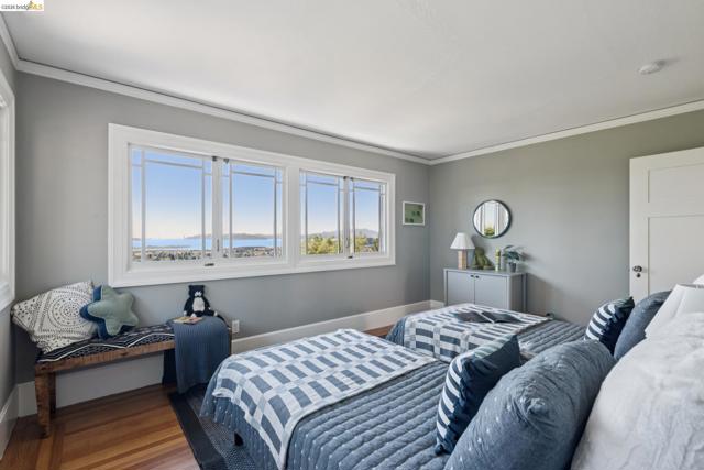 Image 44 of 60 For 938 San Benito Rd