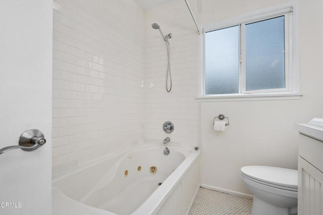 3860 Spad Place, Culver City CA: https://media.crmls.org/mediaz/1df992a1-935d-4e5d-96dc-bb164e3bbce5.jpg