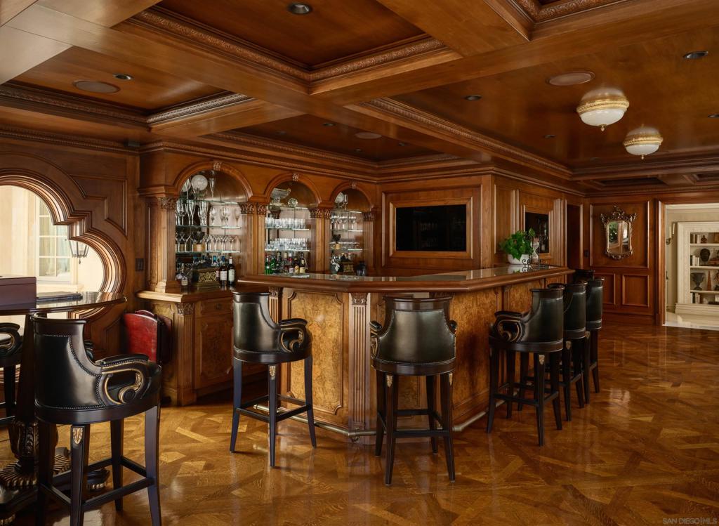 1900 Spindrift Dr - photo 12