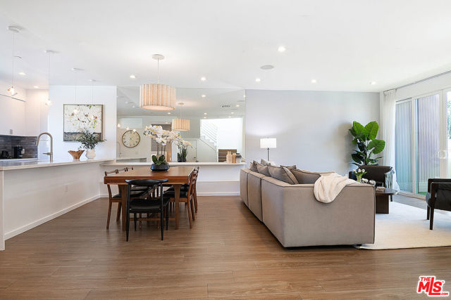 1623 S Bedford Street, Los Angeles CA: https://media.crmls.org/mediaz/1dfa9a94-302c-48bc-9524-cd0f598373f8.jpg