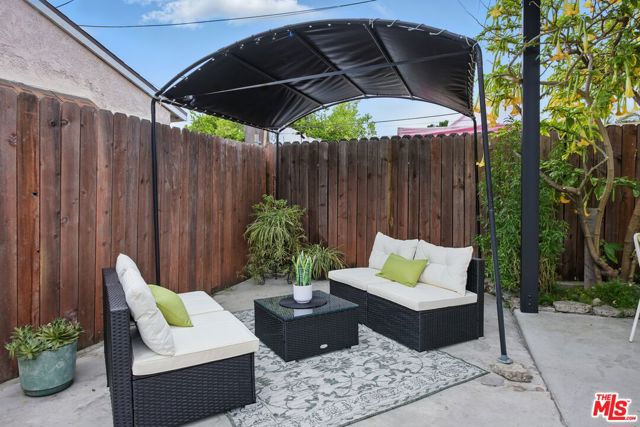 2623 Merced Street, Los Angeles CA: https://media.crmls.org/mediaz/1dfabe13-5d0b-4b29-a413-139cf3bd74c0.jpg