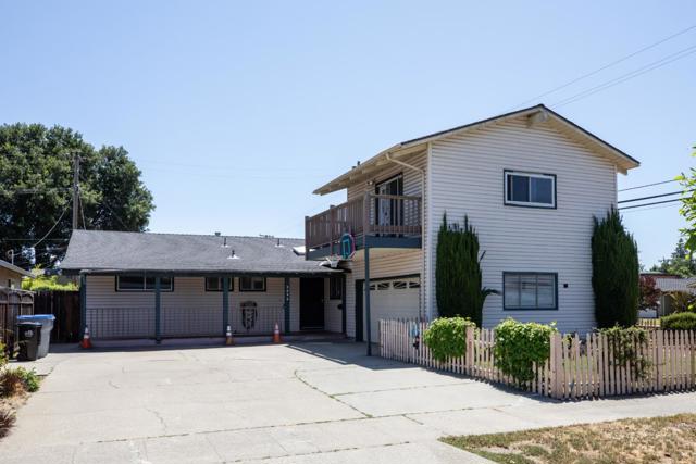 2090 Elmgrove Lane, San Jose CA: https://media.crmls.org/mediaz/1dfcfc47-479d-4440-8e90-8940482dee75.jpg
