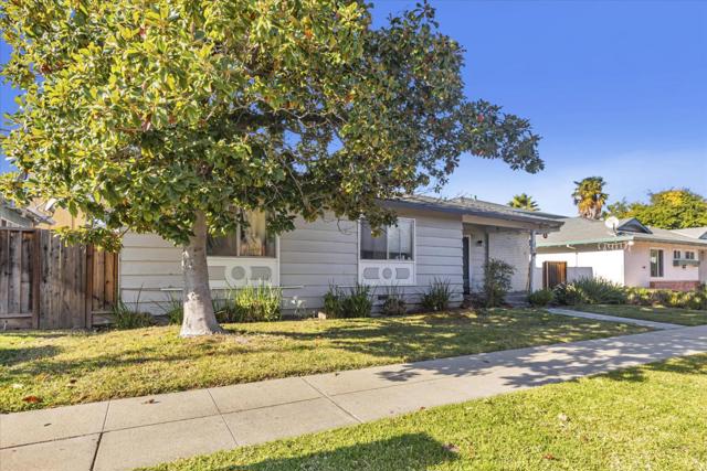 477 Greendale Way, San Jose CA: https://media.crmls.org/mediaz/1dfd63fb-5d81-4322-8ec9-071d8b411e54.jpg