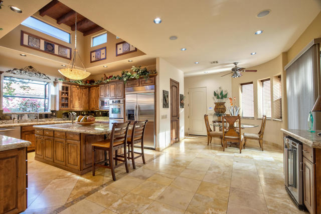 77170 Casa Del Sol, La Quinta CA: https://media.crmls.org/mediaz/1dff90e1-f591-440f-92fe-56805ad96db5.jpg