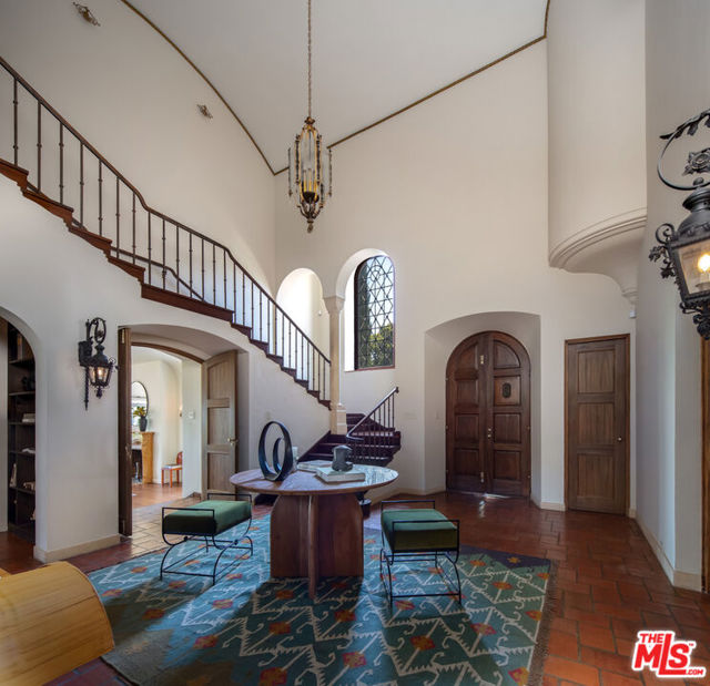2464 Catalina Street, Los Angeles, California 90027, 5 Bedrooms Bedrooms, ,4 BathroomsBathrooms,Single Family Residence,For Sale,Catalina,24407737