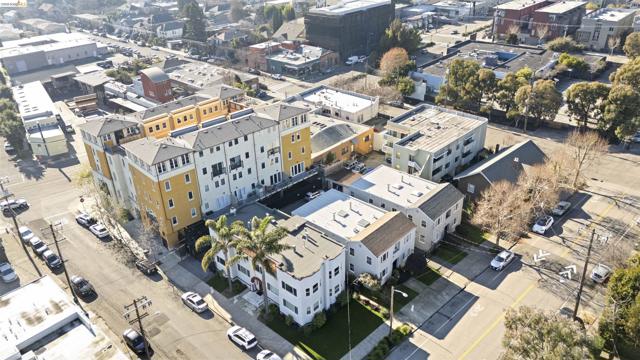 Image 4 of 42 For 4045 Manila Ave