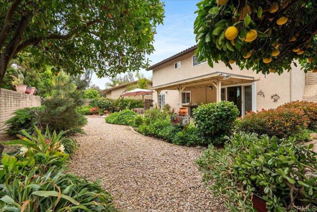 Detail Gallery Image 22 of 23 For 1943 Belmore Ct, El Cajon,  CA 92020 - 5 Beds | 2/1 Baths