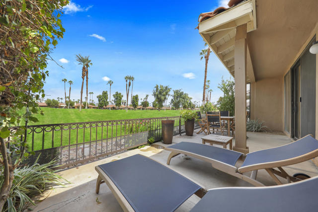 2 Bed Home for Sale in Palm Desert, California