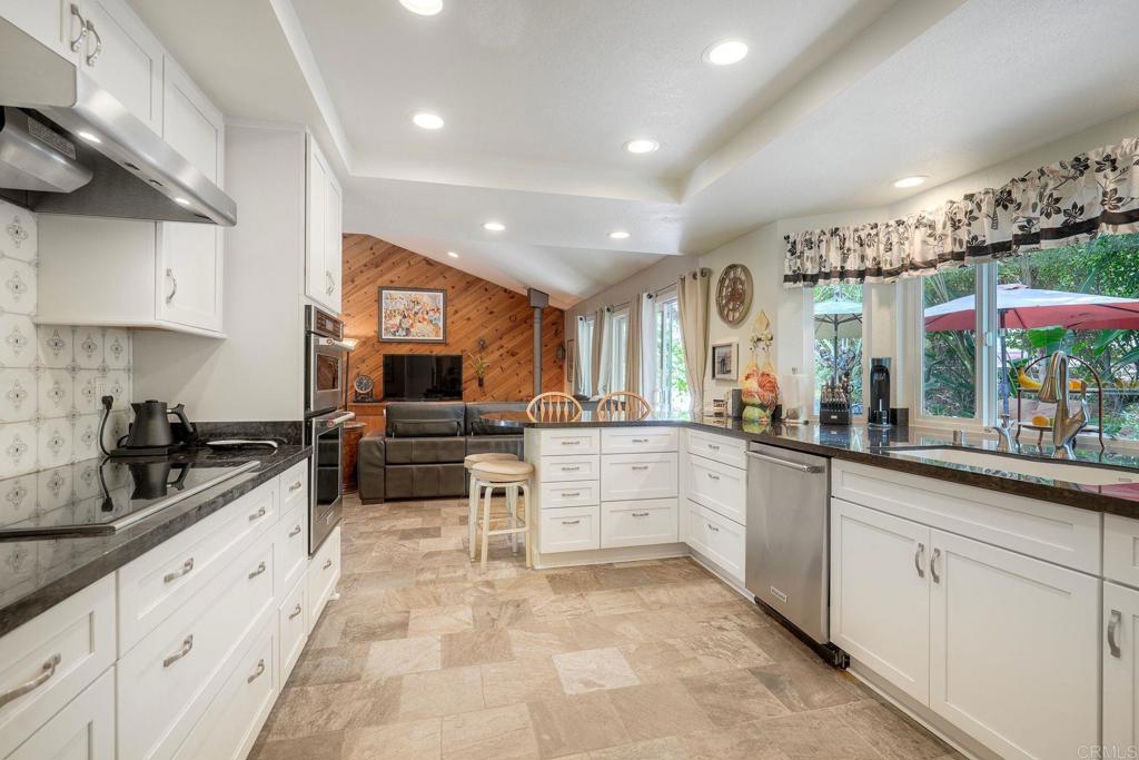 519 Quail Gardens Drive - photo 15