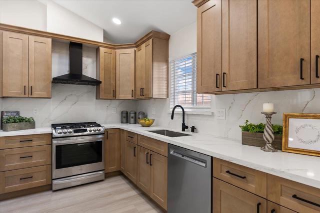 5643 Truman Place, Fremont CA: https://media.crmls.org/mediaz/1e0278c5-7ee9-45c3-aa54-ce3526b98511.jpg