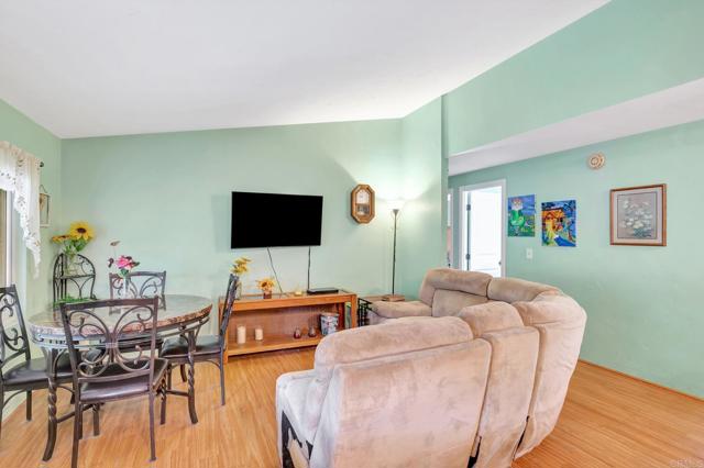 Detail Gallery Image 15 of 52 For 707 Lilac Ranch Rd, Alpine,  CA 91901 - 4 Beds | 2 Baths