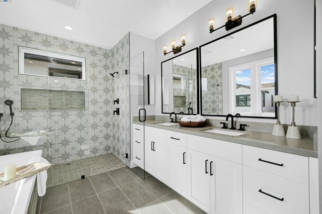 257 Haleena Place, Walnut Creek CA: https://media.crmls.org/mediaz/1e04ee05-4363-4c3e-acde-0ae3aeae61e2.jpg