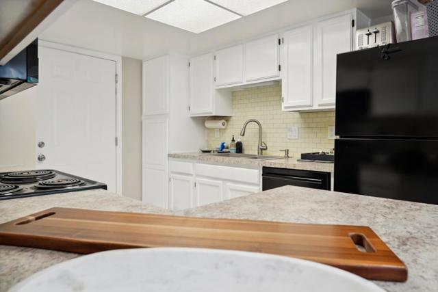 169 Terry Loop, Watsonville CA: https://media.crmls.org/mediaz/1e05b884-df72-4dae-a9af-4803d8cfd364.jpg