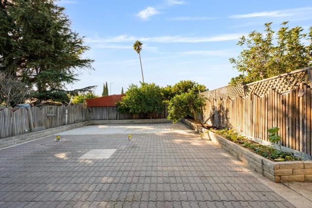 641 Main Street, Soledad CA: https://media.crmls.org/mediaz/1e07a099-6f07-43b3-8a65-78ea36c01da0.jpg