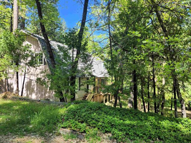 23875 Marshall Way, Twain Harte CA: https://media.crmls.org/mediaz/1e08fa92-aa48-4114-85cf-43024a2a2e0c.jpg