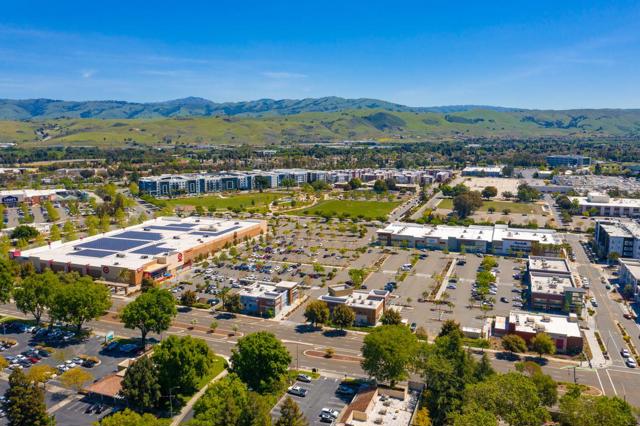 5703 Makati Circle, San Jose CA: https://media.crmls.org/mediaz/1e092848-ef57-4773-aef1-5cad3b4cc99d.jpg
