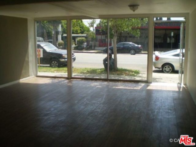 Image 2 for 2461 S Robertson Blvd, Los Angeles, CA 90034