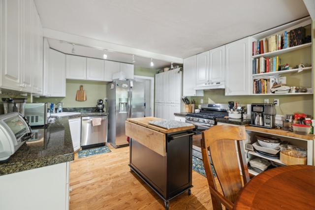 600 Cook Way, Ben Lomond CA: https://media.crmls.org/mediaz/1e0b4a69-8af0-4d06-a6fc-cf4a83ad0626.jpg