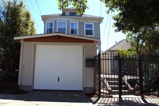 2502 25Th Ave, Oakland, California 94601, ,Multi-Family,For Sale,25Th Ave,41076205