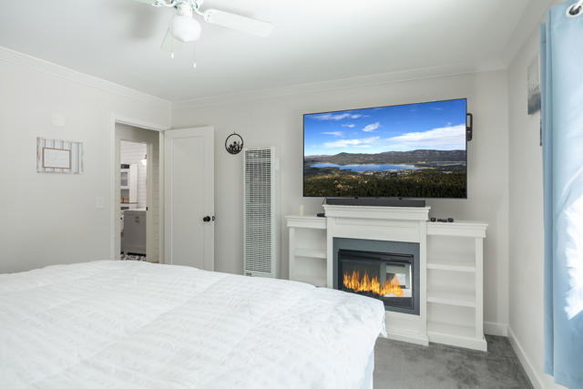 40110 Highland Road, Big Bear CA: https://media.crmls.org/mediaz/1e0e02e4-f461-472a-a63a-111340d7ac4a.jpg