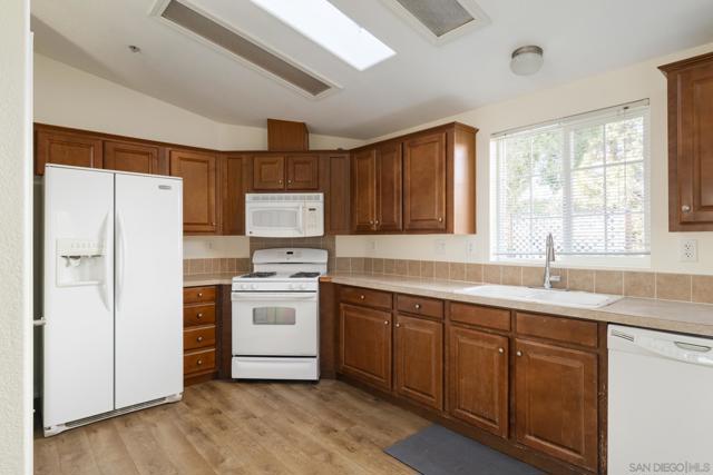 Image 46 of 61 For 4860 Avocado Blvd