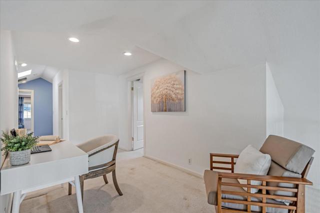 137 S 17th Street, San Jose CA: https://media.crmls.org/mediaz/1e0fb38a-a166-48c2-a5f8-4f622c365e97.jpg