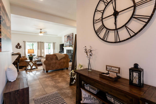 48305 Pic Way, Indio CA: https://media.crmls.org/mediaz/1e10b25e-b501-4a87-a51c-1cd3ff6bb231.jpg