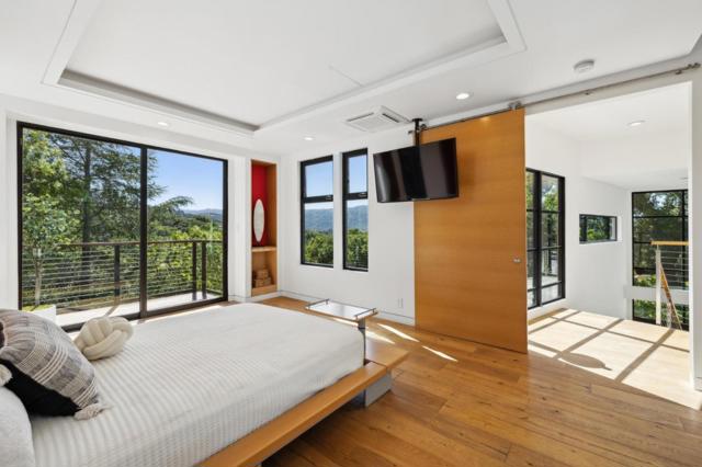 15640 Shannon Heights Road, Los Gatos CA: https://media.crmls.org/mediaz/1e123194-25b0-4899-bd03-8047fe77ea42.jpg
