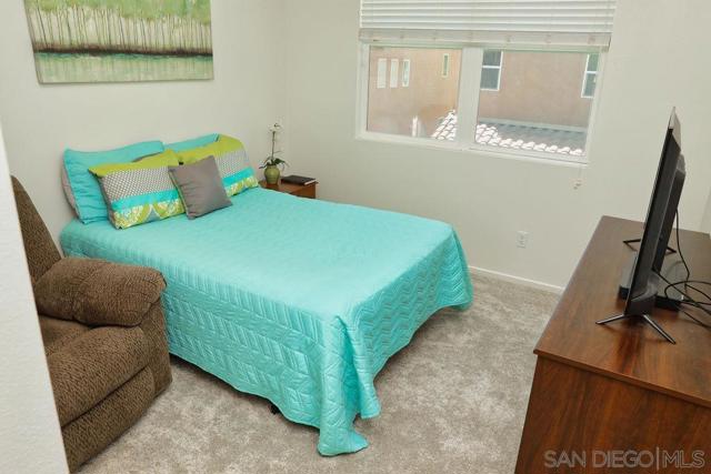1367 Santa Diana, Chula Vista CA: https://media.crmls.org/mediaz/1e1279b4-8ffc-4484-9b53-11f40c791205.jpg