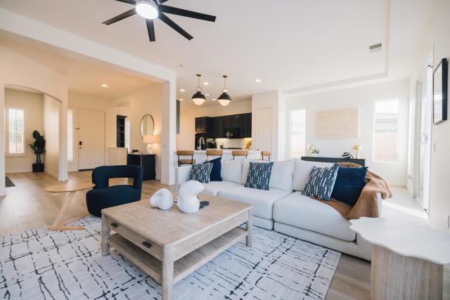 79846 Amora Drive, La Quinta CA: https://media.crmls.org/mediaz/1e12b114-6b6c-450b-a524-220cc34a6766.jpg