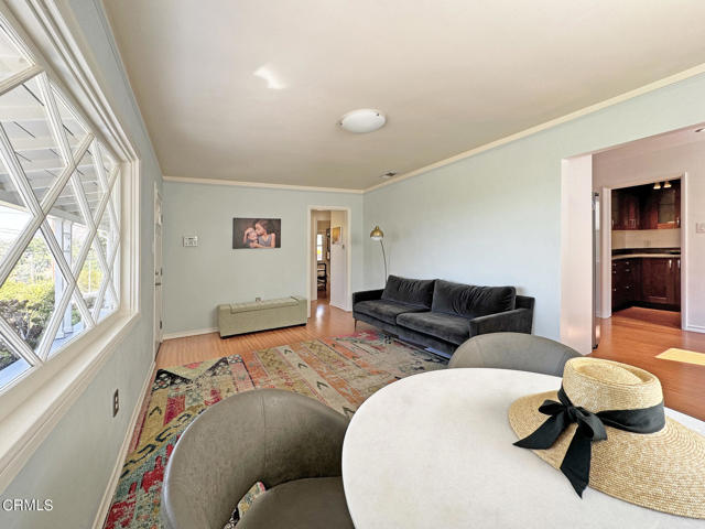 Detail Gallery Image 10 of 37 For 11132 Plainview Ave, Tujunga,  CA 91042 - 3 Beds | 1 Baths