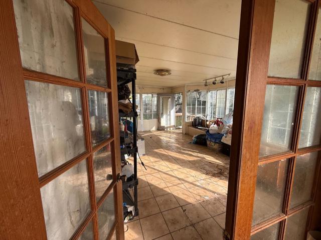 4621 Kaphan Avenue, Oakland CA: https://media.crmls.org/mediaz/1e12fefb-25b3-4a68-8080-2e1b27282908.jpg