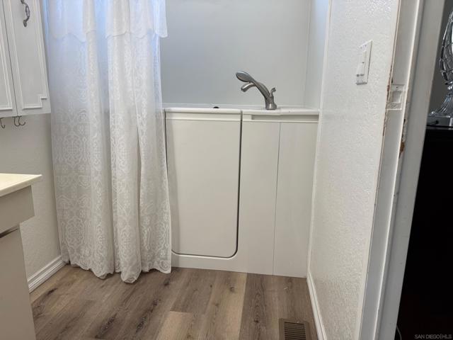 28890 Lilac Rd, Valley Center CA: https://media.crmls.org/mediaz/1e132e89-3859-4885-a182-61f9b9af808b.jpg